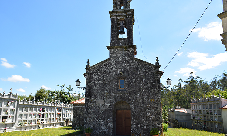 Iglesia de Bugallido